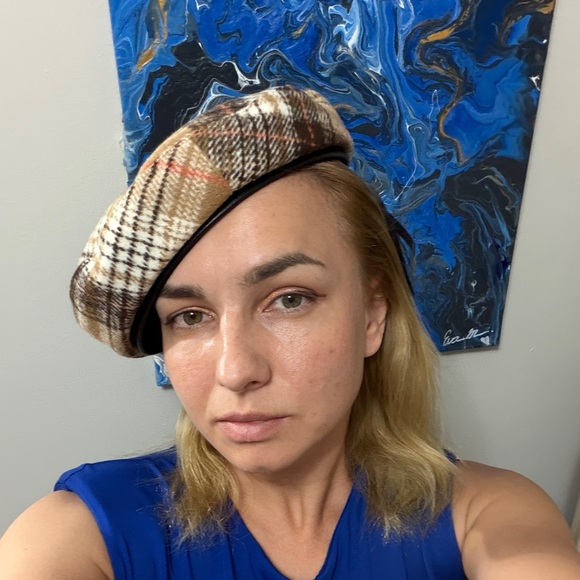 Vintage style Plaid Beret Hat - Picture 7 of 10